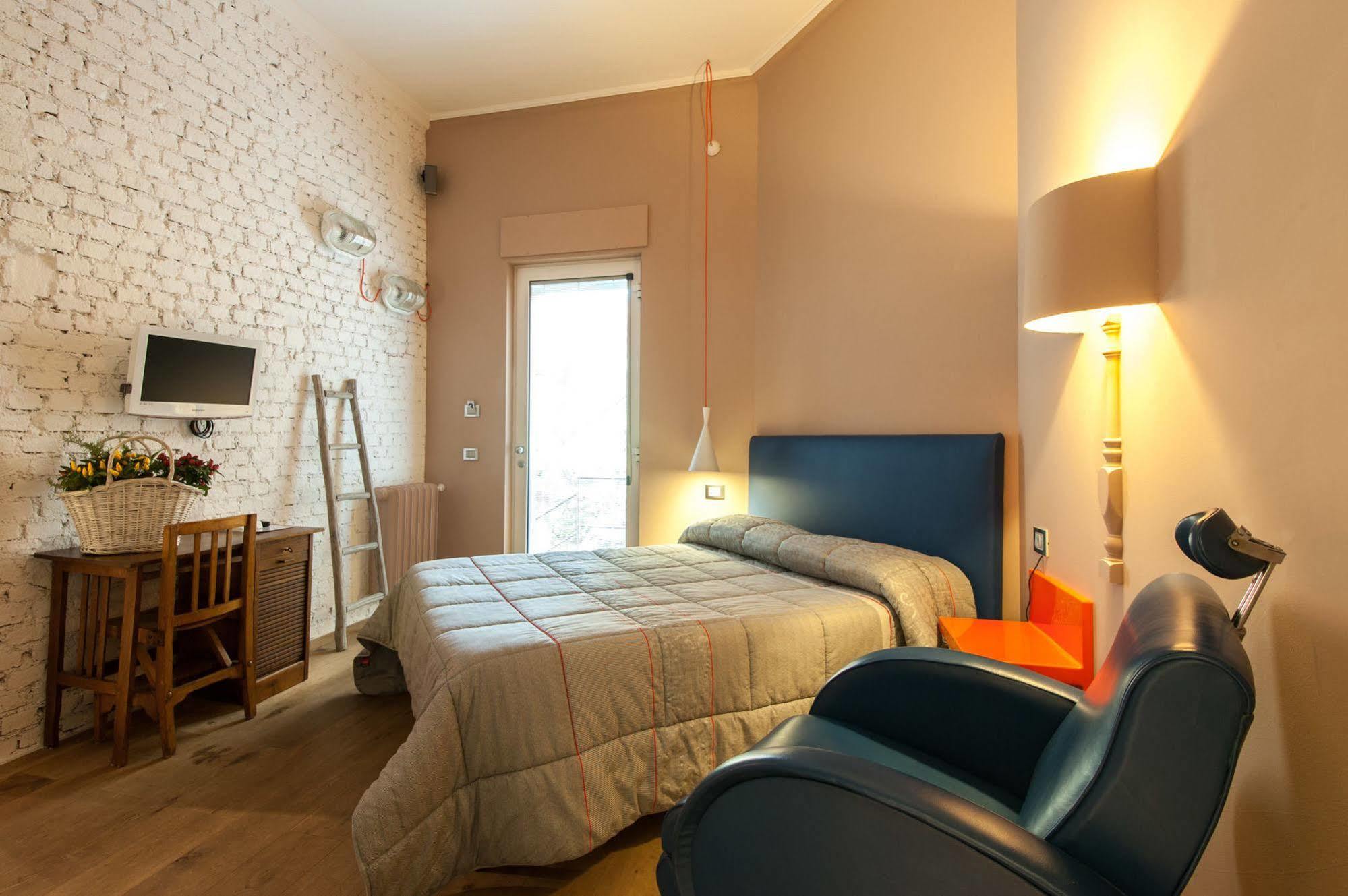 B&B Via Diaz Bergamo Exterior photo